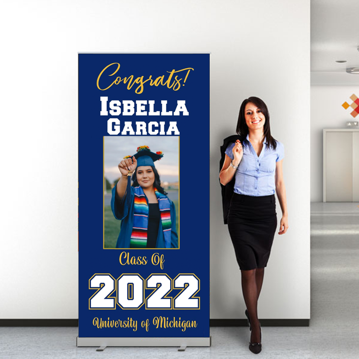 graduation retracable banner